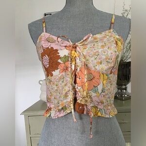 AMERICAN EAGLE FLORAL LACE-UP TOP